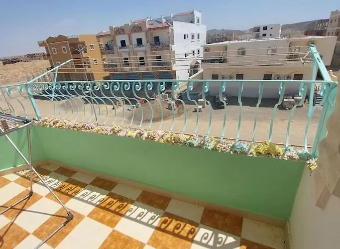 Spacious Coral Flat 2 Bedrooms And 3 Balconies Apartment